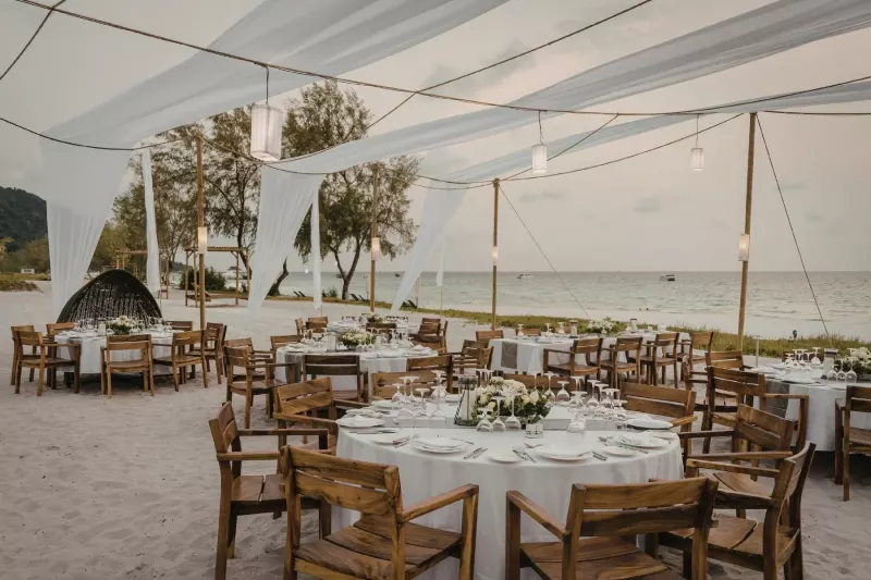 Odwołał ślub siedem dni przed ceremonią. Ona poleciała do Włoch na wesele bez pana młodego