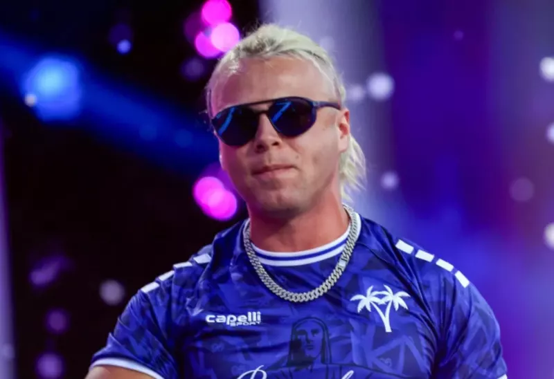Parówki z autografem i tort w supermarkecie. Skolim w Oławie zamienił zakupy w wielką imprezę