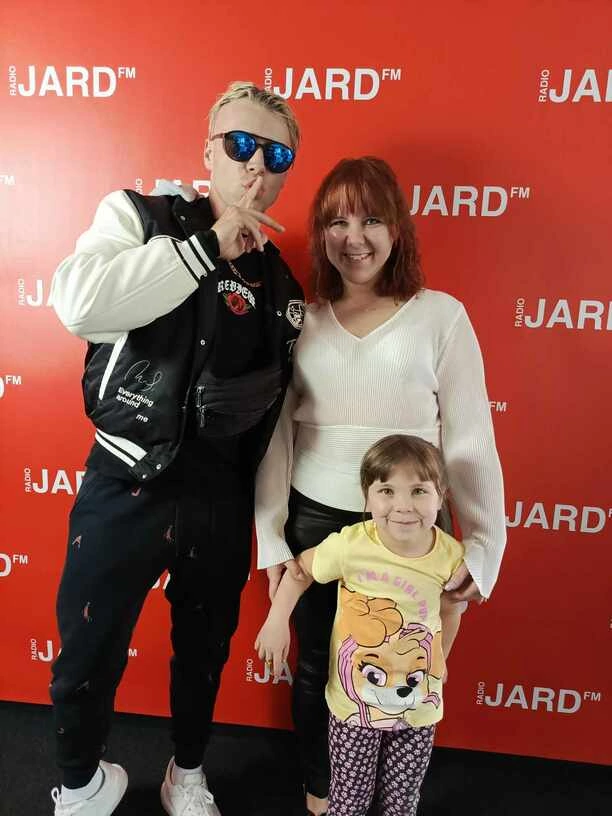 Zwyciężyła aukcję i wystąpiła ze Skolimem! Alicja w Radiu Jard: Król Latino zdradził, co szykuje! 