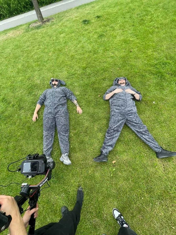 Wokalistki zespołu Topky połączyły siły z formacją Łobuzy! To będzie najgorętszy duet disco polo tego roku?! [Zdjęcia]
