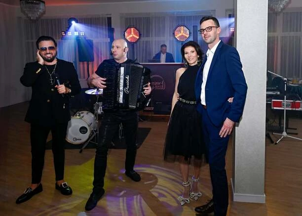 Andre gwiazdą na imprezie firmowej! To najlepszy artysta na takie wydarzenia?