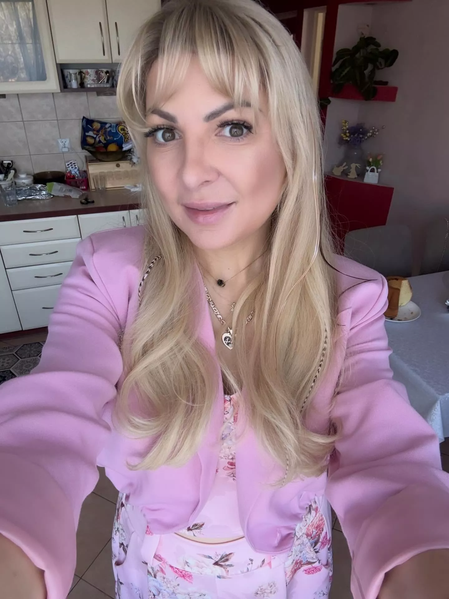 Zdjęcia Magdy Narożnej z partnerem obiegły sieć. Tak spędziła święta Wielkanocne