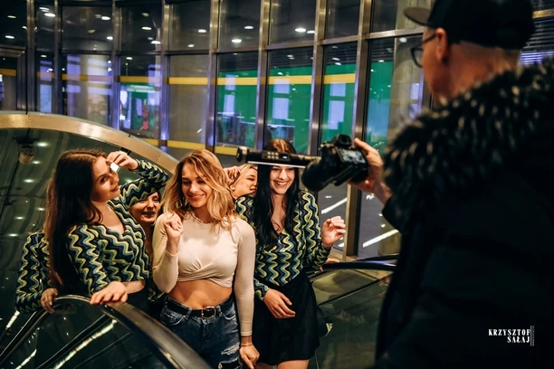 Maczo z nową produkcją pt. „Sąsiadka vis a vis„! Zapowiada się muzyczny hit disco polo!