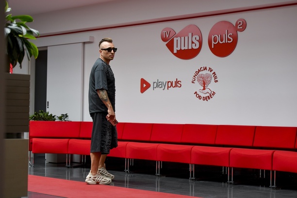 Plik Czadoman-przylapany-przy-Telewizji-Puls-1.jpg