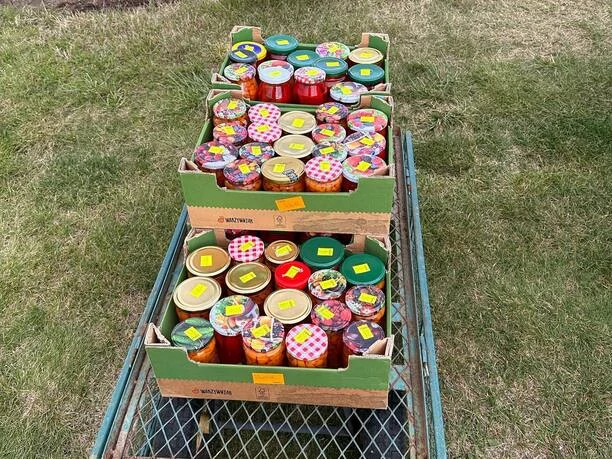 Marcin Miller Boys z wizytą u ukochanej rodzicielki „Mama nie da Ci umrzeć z głodu„