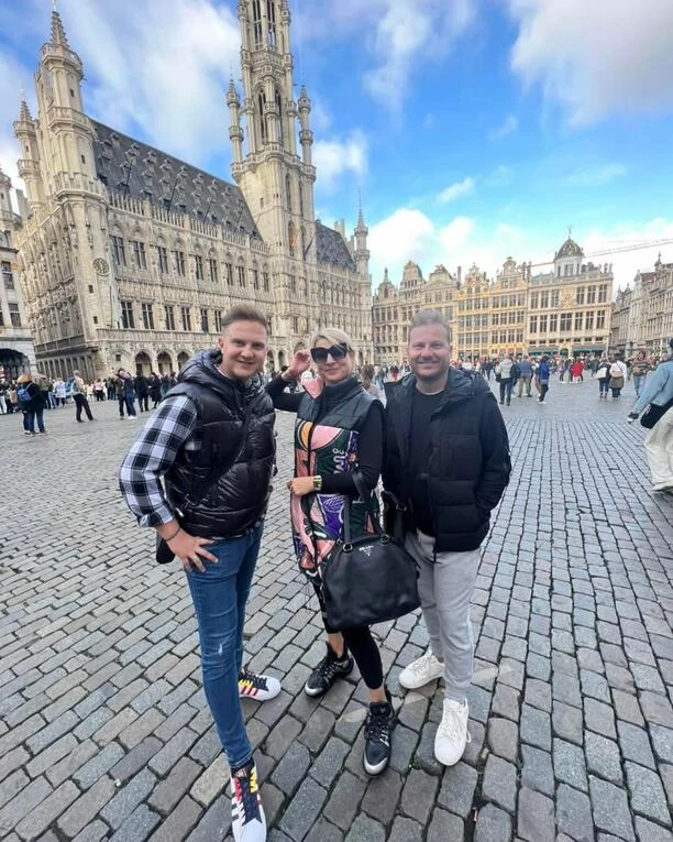 Magda Narożna opuściła kraj! Gwiazda disco polo wróciła z Turcji i pojechała do Brukseli! Towarzyszy Jej ukochany! 