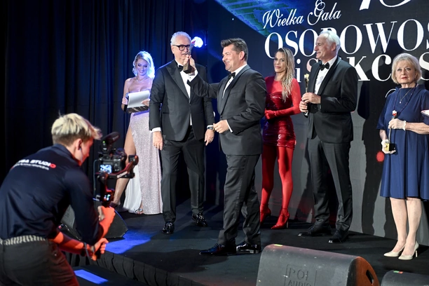Doda i Zenek Martyniuk Razem na Gali „Osobowości i Sukcesy 2024„ - Niecodzienne spotkanie dwojga ikon