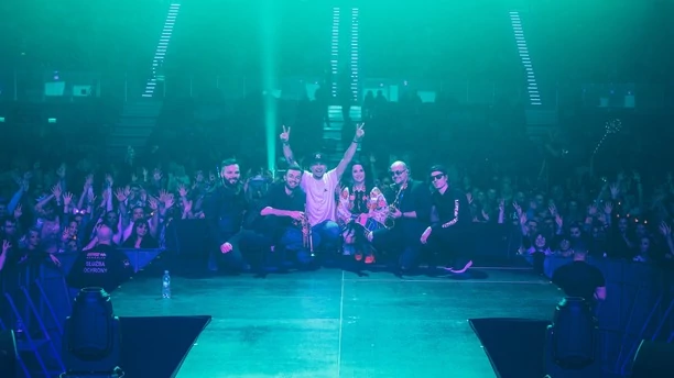 Ta zmiana zatrzęsie branżą disco polo?! Daj to Głośniej zmienili skład! Wiemy, kto jest w zespole! 