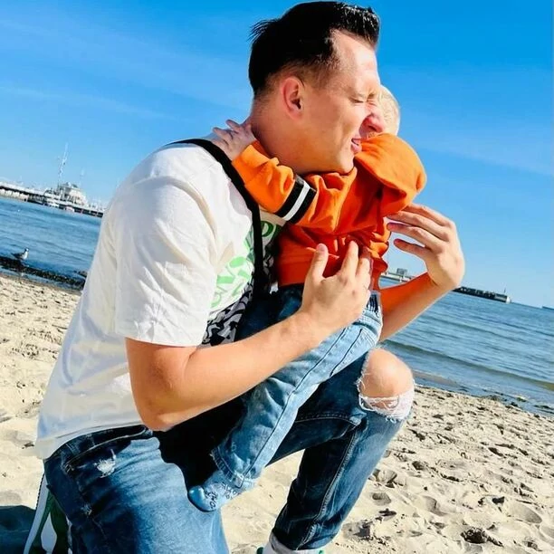 Świat gwiazdora disco polo drastycznie się zmienił! Wzruszający wpis Przemka Eratox! Zobaczcie również te zdjęcia!