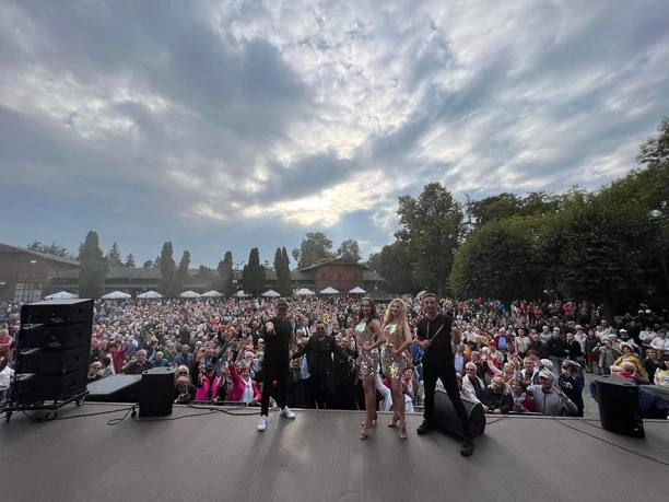 Tłumy na koncercie zespołu Andre! Ciechocinek oczarowany gwiazdą disco polo!