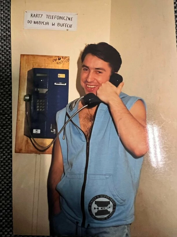 Do sieci trafiło zdjęcie Marcina Millera z czasów młodości! Uwielbiany gwiazdor disco polo mimo upływu lat nic się nie zmienił?!