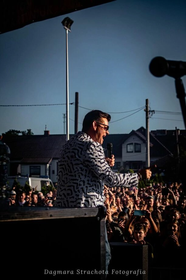 Zenek Martyniuk oraz Maciej Smoliński gwiazdami charytatywnej Imprezy „Gramy Dla Antosia„! Zobaczcie materiał!
