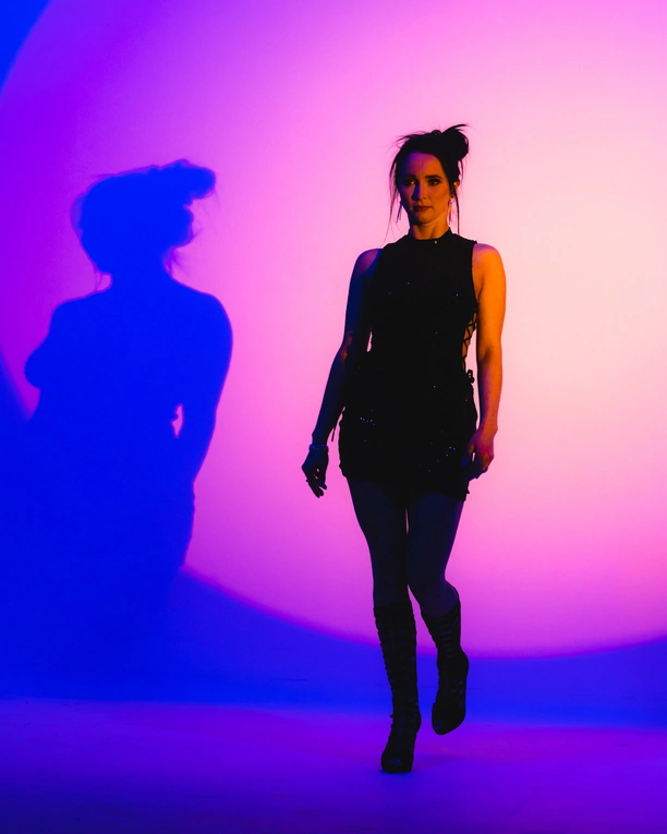 Emila Sanecka z Daj To Głośniej zaskakuje fanów! Premiera nowego utworu już niedługo - niezwykła sesja zdjęciowa zapowiedzią