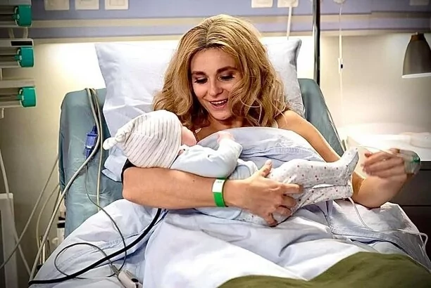 Kajra szczęśliwie urodziła syna?! Gdyby nie pomoc lekarzy, wszystko skończyłoby się źle!
