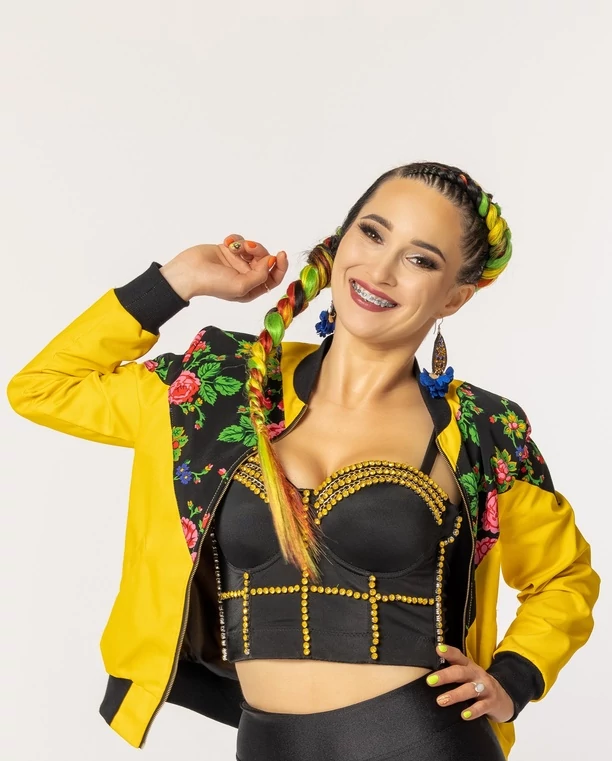 Emilia Sanecka z zespołu Daj to Głośniej w zmysłowej sesji zdjęciowej! To zwiastun nowej produkcji uwielbianych gwiazd disco polo?! 
