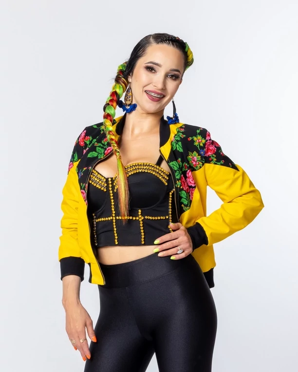 Emilia Sanecka z zespołu Daj to Głośniej w zmysłowej sesji zdjęciowej! To zwiastun nowej produkcji uwielbianych gwiazd disco polo?! 
