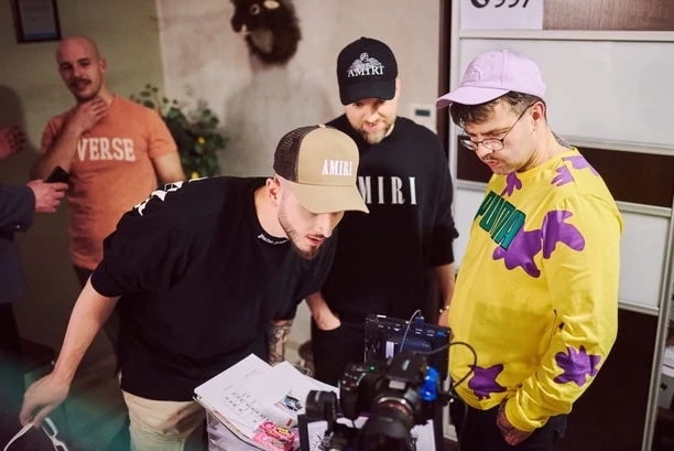 Łobuzy mają ogromne problemy z Policją! Jednego z członków zespołu disco polo zakuto w kajdanki!