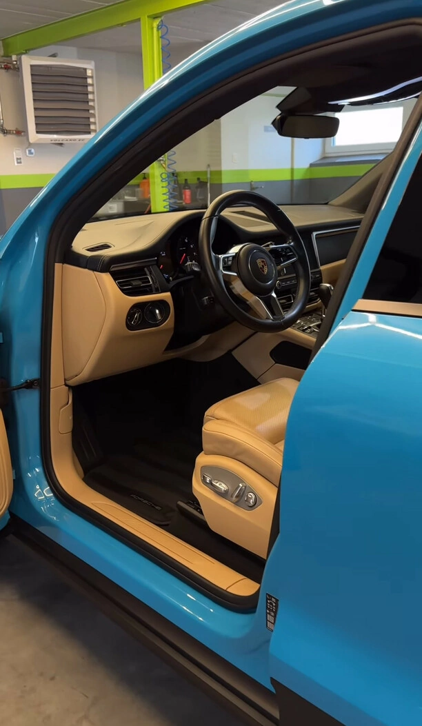 Paula Karpowicz-Zimecka zachwyca nowym Porsche Macan! Luksusowy wybór gwiazdy disco polo robi wrażenie