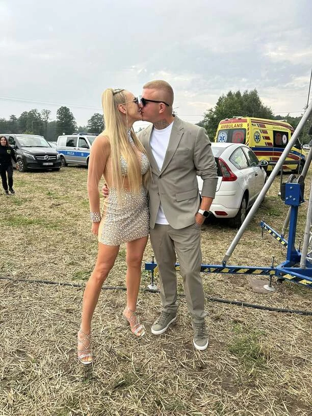 Wygląda jak milion dolarów! Joanna Narożna olśniewa! To prawdziwa królowa stylu w disco polo