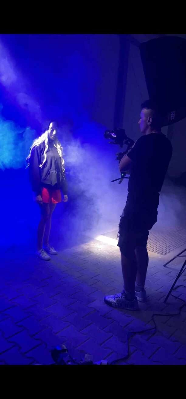 Nadchodzi nowy hit LoverBoya: Odważ się wyjść z tłumu