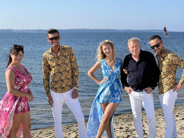 Szlagierowy Zawrót Głowy: MarsaAlam i Mirek Szołtysek z nowym teledyskiem! Koncerty, które porwą całą Polskę!

