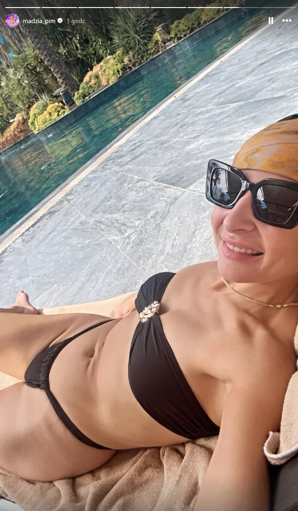Podróż poślubna Magdy Narożnej. Wokalistka Piękni i Młodzi pokazała gorące  zdjęcia w bikini!