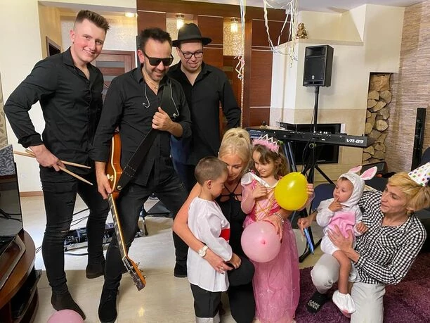 Uwielbiani gwiazdorzy disco polo wystąpili w znanym programie Polsatu! Zespół Mejk rusza na podbój telewizji!