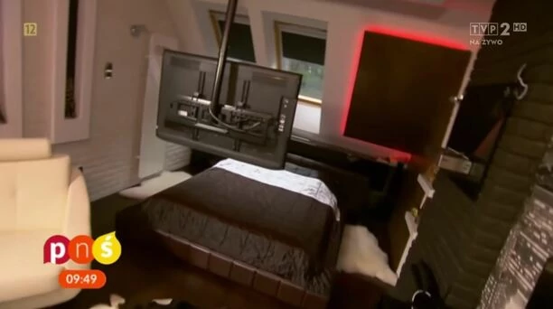 Król disco polo mieszka w 230-metrowym domu! Zenon Martyniuk pokazał swoją posiadłość! Szok jak tu pięknie! 