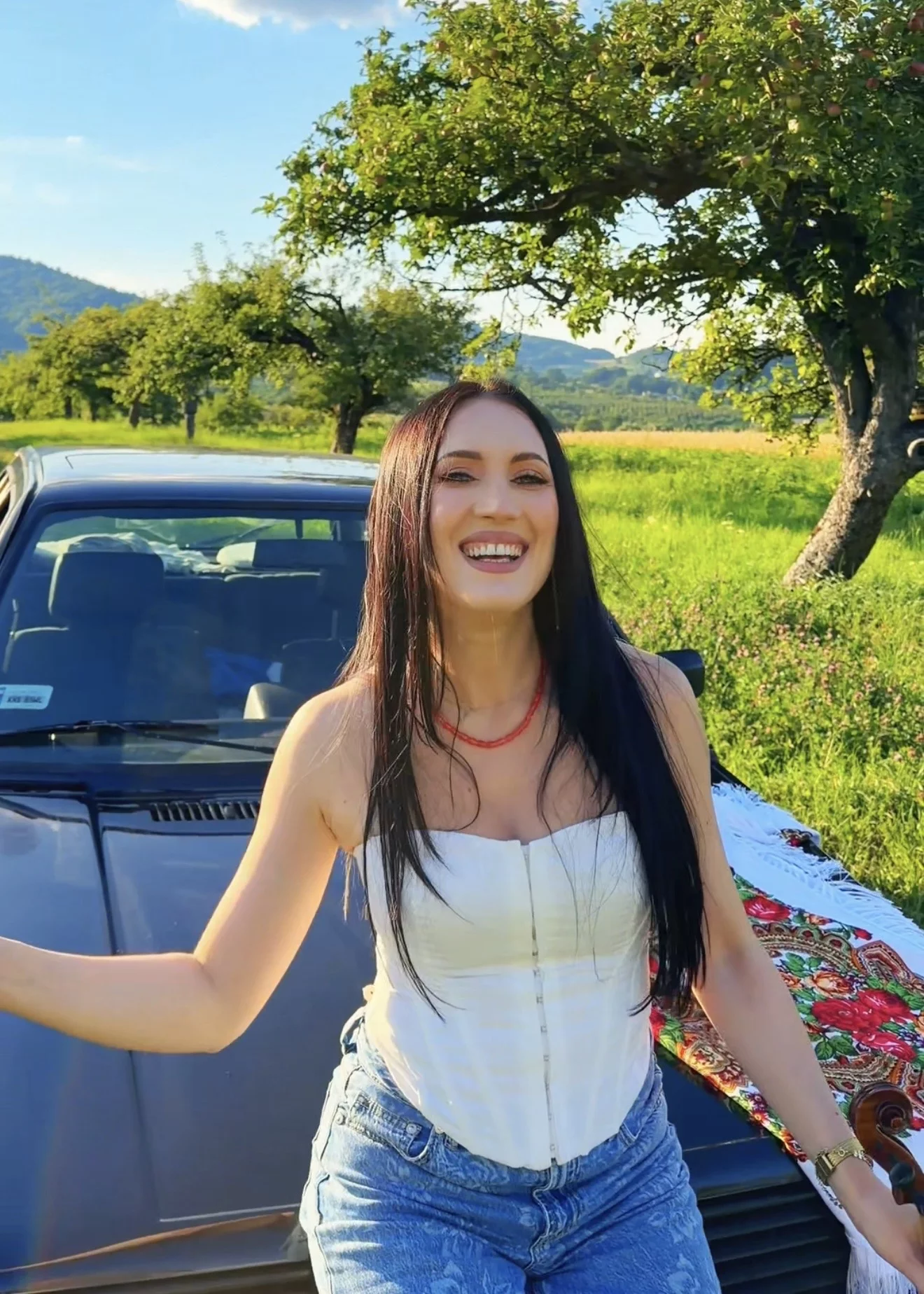 Szykuje się letni hit Iwony Cichoń? Nowa piosenka i teledysk trafią do sieci pod koniec lipca