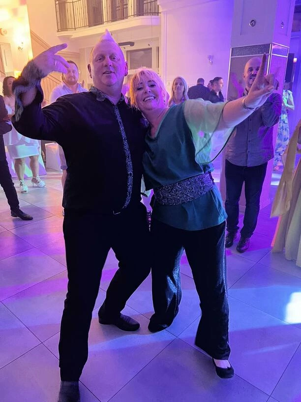 Epicka 50-tka żony wokalisty zespołu Magnum! Niezapomniana impreza z udziałem zespołu Playboys i nie tylko!