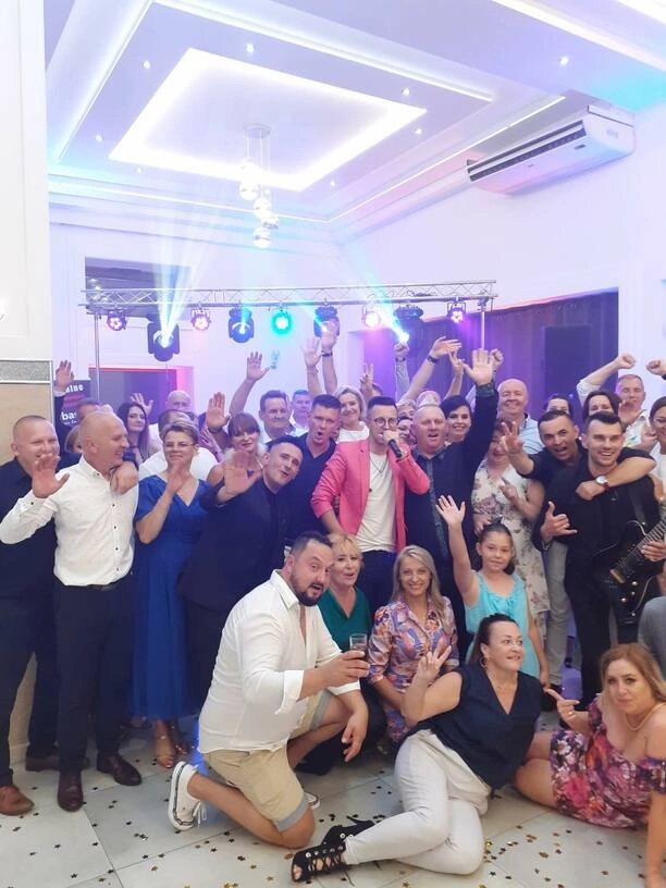 Epicka 50-tka żony wokalisty zespołu Magnum! Niezapomniana impreza z udziałem zespołu Playboys i nie tylko!