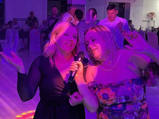 Epicka 50-tka żony wokalisty zespołu Magnum! Niezapomniana impreza z udziałem zespołu Playboys i nie tylko!