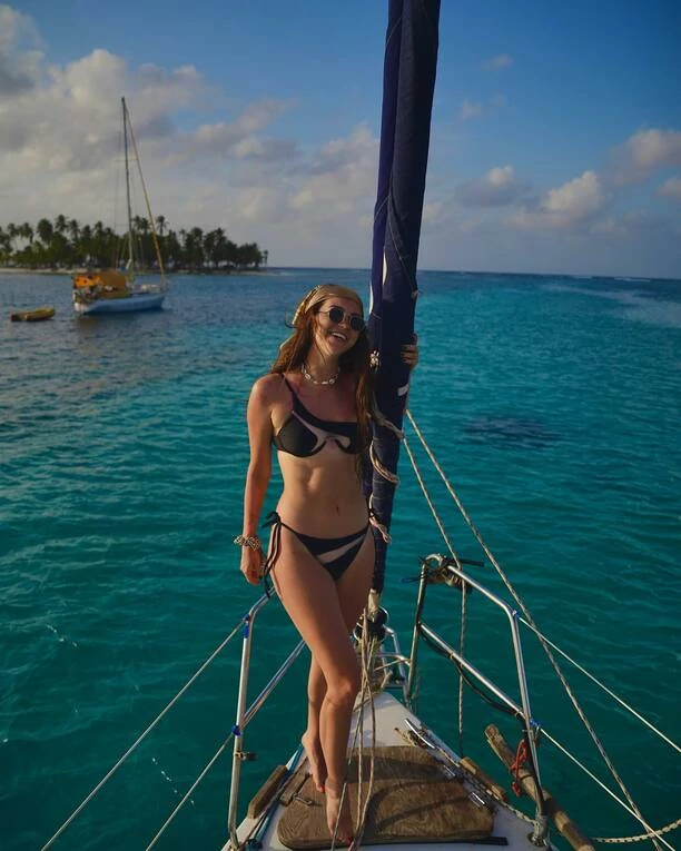 Co za ciało! Gorące zdjęcia Angeliki Żmijewskiej z Panamy - Wokalistka disco polo pokazuje swoje wdzięki w skąpym bikini!