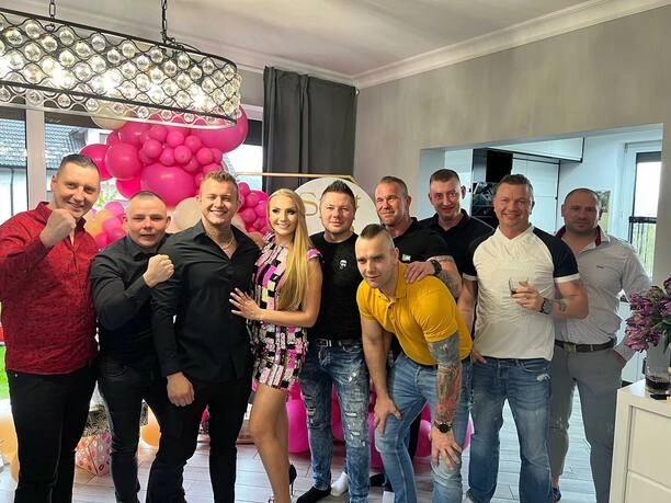 Huczne urodziny Joanny Narożnej - Piękni i Młodzi! Mamy zdjęcia
