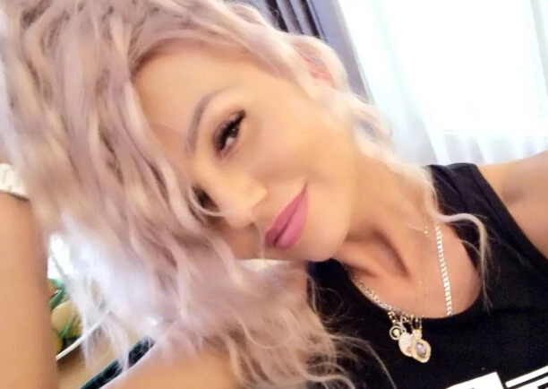 Agnieszka Drewnicka Exaited zaskoczyła nowym kolorem włosów! Fani komentują „Ślicznie wyglądasz„!