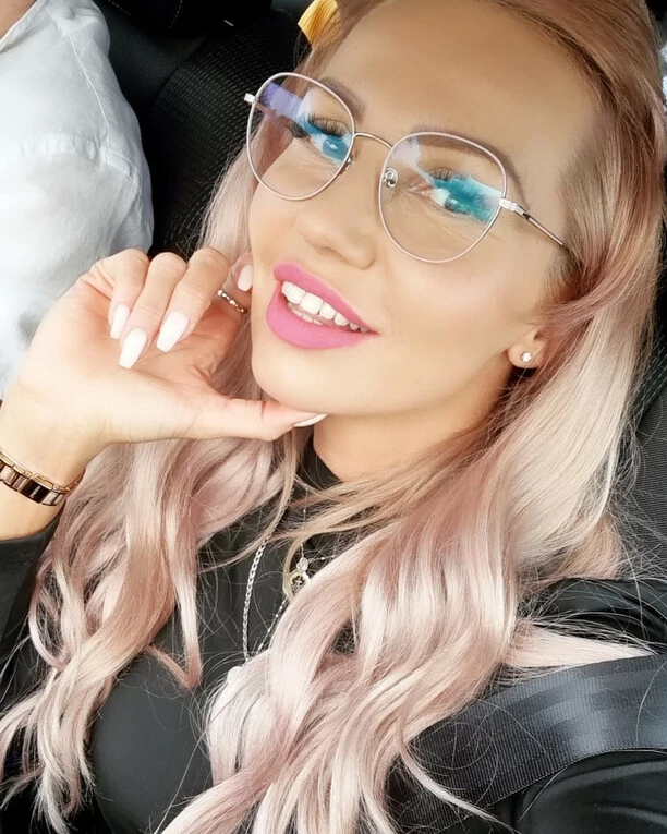 Agnieszka Drewnicka Exaited zaskoczyła nowym kolorem włosów! Fani komentują „Ślicznie wyglądasz„!