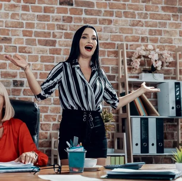 Emila Sanecka - Daj To Głośniej