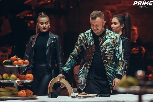 Dawid Narożny wie jak pokonać Medusę podczas walki w Prime MMA Show?! ”Wchodzę i w pierwszej minucie kończę nokautem”!