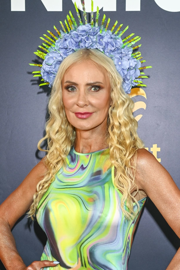 Elwira Mejk zachwyca oryginalną stylizacją na Roztańczonym PGE Narodowym! Zobacz jej niepowtarzalny sceniczny wizerunek!

