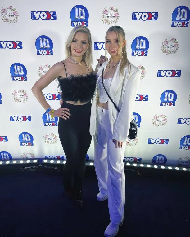 Olśniewająca Natalia Siemieniecka z Top Girls na Urodzinach VOX FM | ZDJĘCIA!