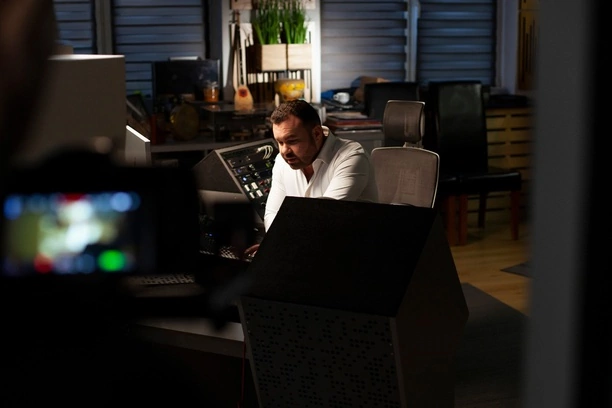 Kenzo z genialną produkcją disco polo „Gdzie Jesteś Kochana?