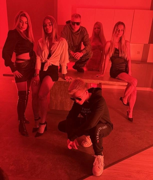 Woners i Tomek Olejnik: wybuchowa współpraca! Wspólny teledysk to będzie duet roku?!