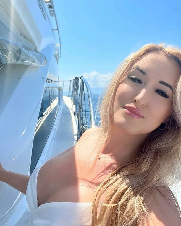 Popularna wokalistka disco polo odważnie pokazała swoje wdzięki! W sieci już dawno nie było tak gorąco!