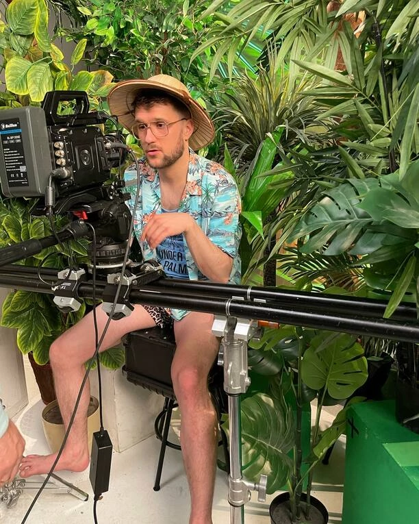 HOT NEWS! MiłyPan i Defis łączą siły w nowym singlu ”Madagaskar”. Czy to najbardziej wyczekiwana piosenka roku? Zobacz VIDEO