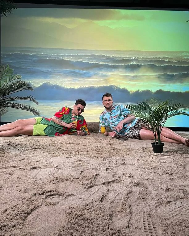 HOT NEWS! MiłyPan i Defis łączą siły w nowym singlu ”Madagaskar”. Czy to najbardziej wyczekiwana piosenka roku? Zobacz VIDEO