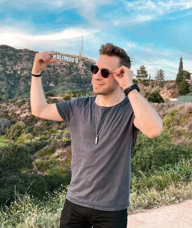 Disco polo na światowym poziomie?! Paweł Jasionowski Masters nakręcił  teledysk na Florydzie! Dotarł nawet do Hollywood!