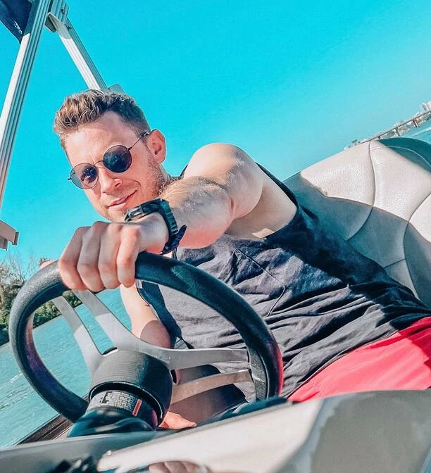 Disco polo na światowym poziomie?! Paweł Jasionowski Masters nakręcił  teledysk na Florydzie! Dotarł nawet do Hollywood!