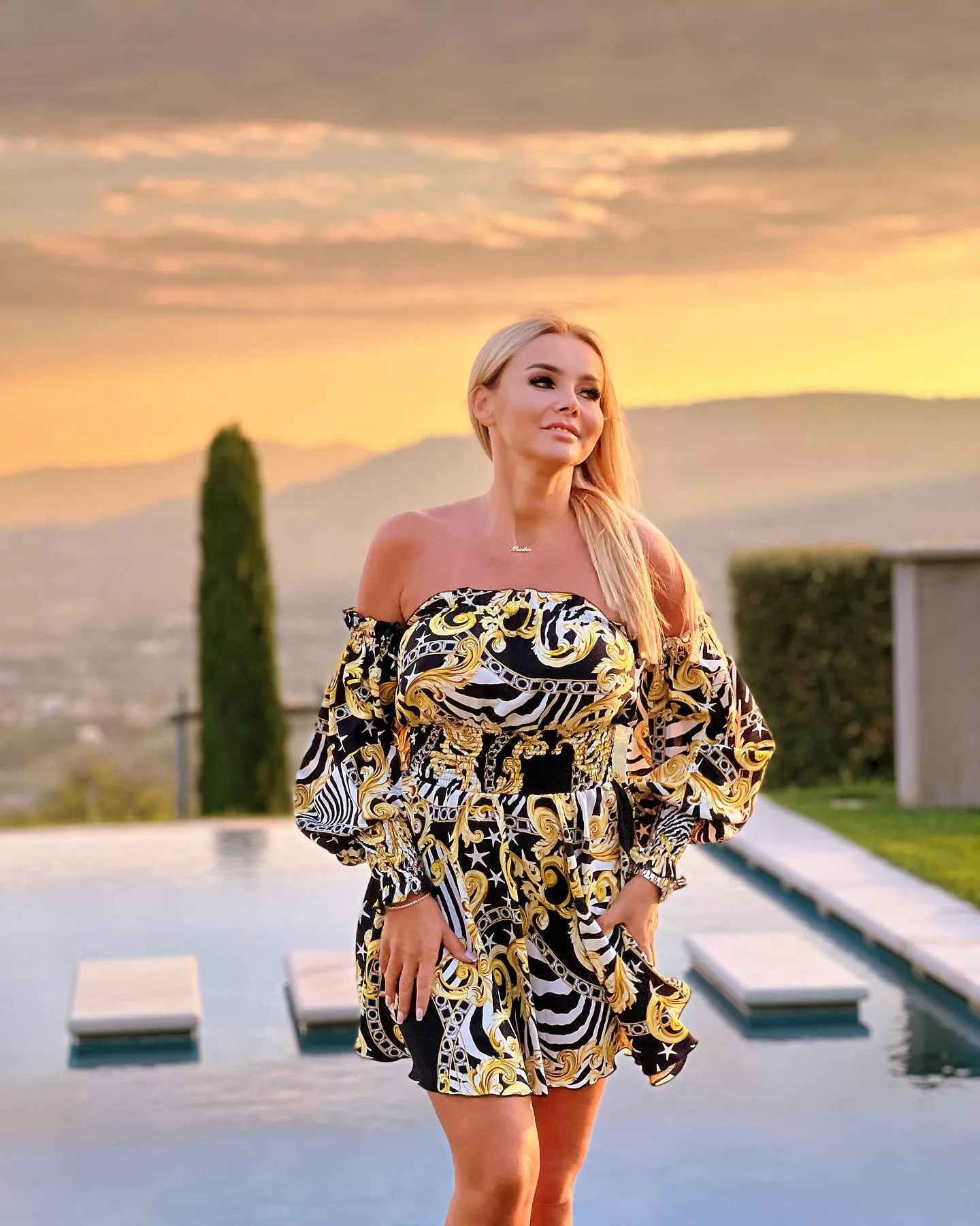 Monika Chwajoł w bardzo odważnym bikini! Tak gorąco dawno nie było!