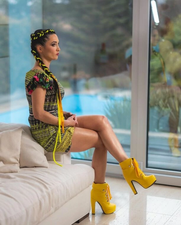 Mega gorąca sesja zdjęciowa Emilii Saneckiej z Daj To Głośniej! Zobaczcie super fotki!