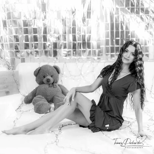 Gorące zdjęcia z sesji Angeliki Żmijewskiej  Topky! Fani disco polo są oczarowani ”Wyglądasz jak Natalia Oreiro”